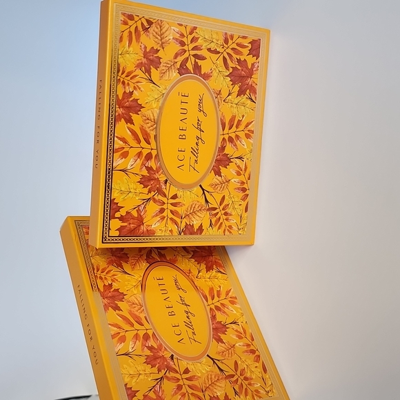 Ace Beaute Falling For You Eyeshadow Palette - Picture 8 of 12